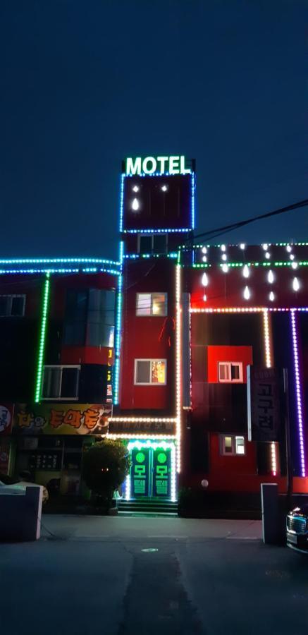 Michigan Motel Pocheon Buitenkant foto